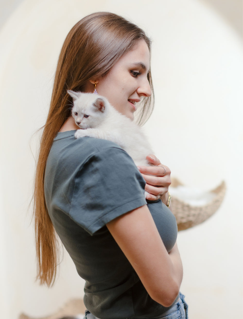Be a Cat’s Furr-ever Home